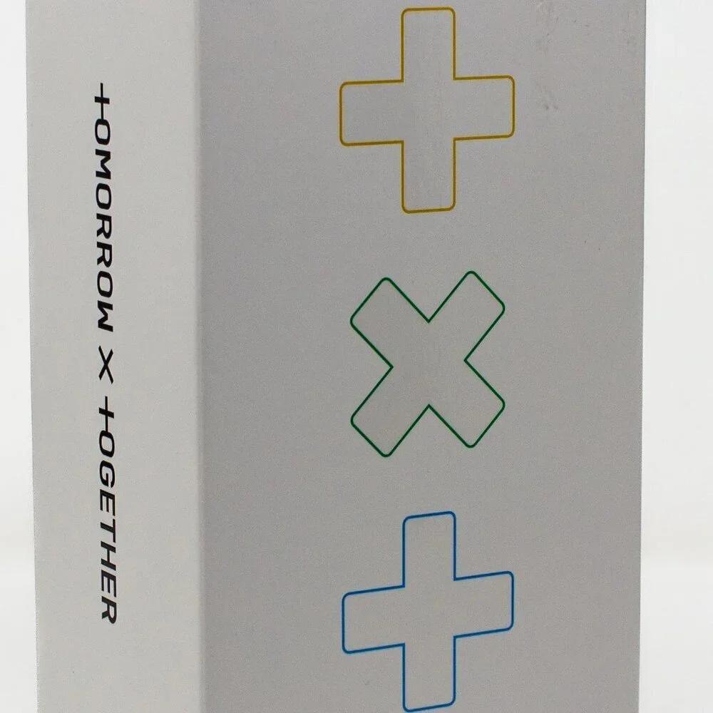 TXT Official Light Stick | Model: 0120IP | 2022 | NEW IN BOX - Picture 2 of 8